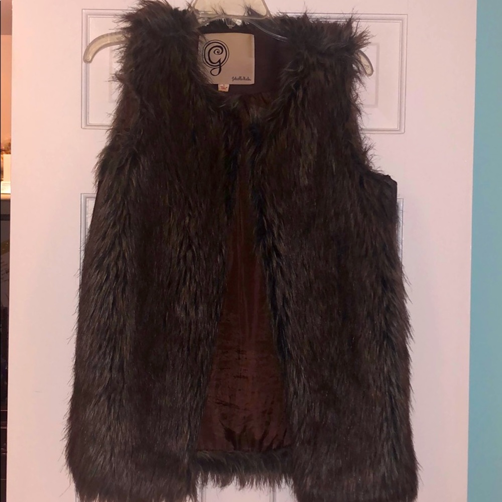 Fur vest